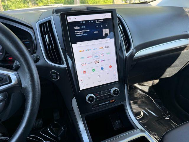 used 2022 Ford Edge car, priced at $27,995