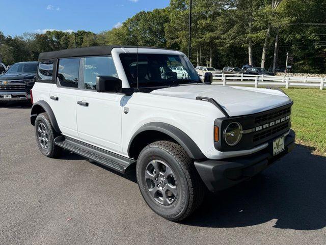 new 2025 Ford Bronco car, priced at $45,800