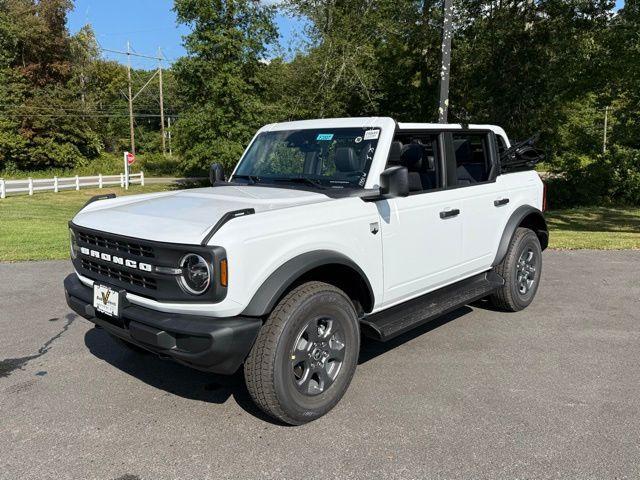 new 2025 Ford Bronco car, priced at $45,800