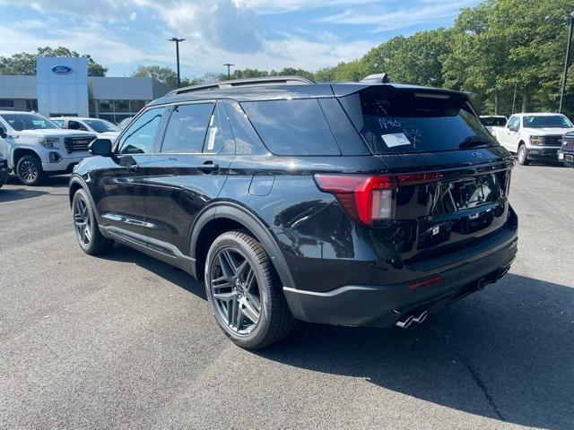 new 2025 Ford Explorer car