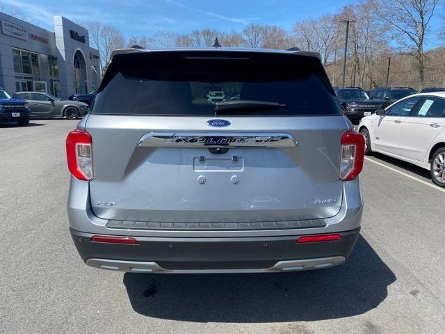 new 2024 Ford Explorer car, priced at $45,385