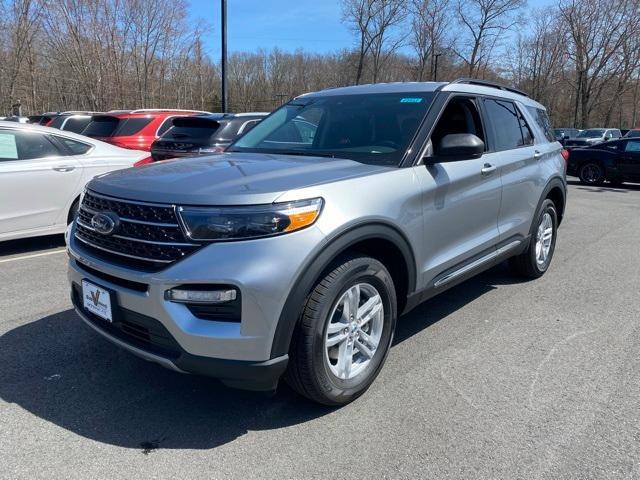 new 2024 Ford Explorer car, priced at $45,385