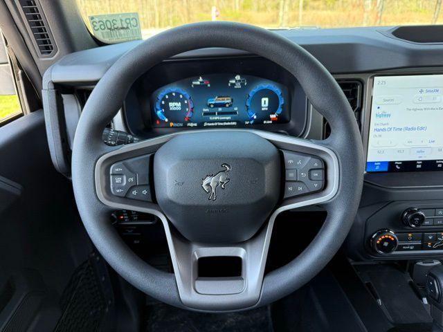 new 2025 Ford Bronco car, priced at $43,970