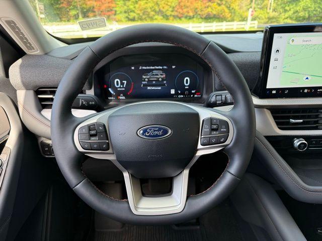 new 2025 Ford Explorer car, priced at $47,320