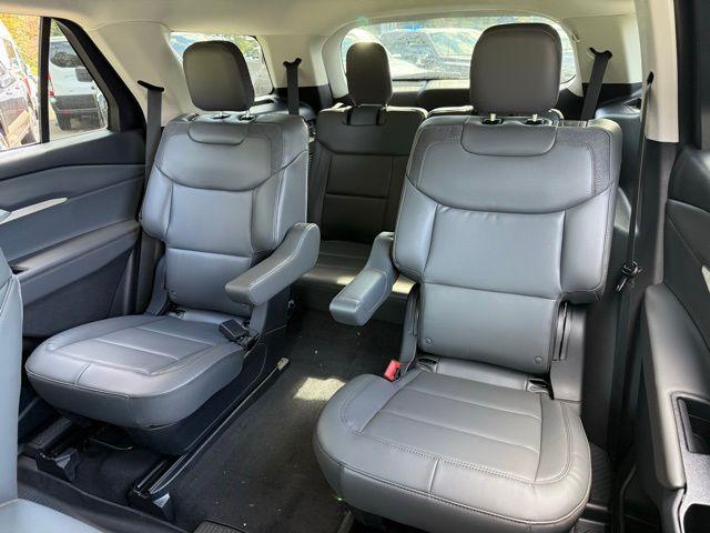 new 2025 Ford Explorer car, priced at $47,320