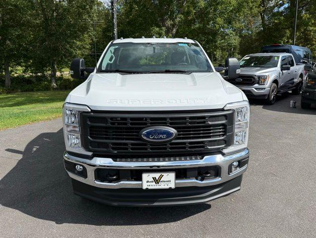 new 2025 Ford F-350 car, priced at $51,140