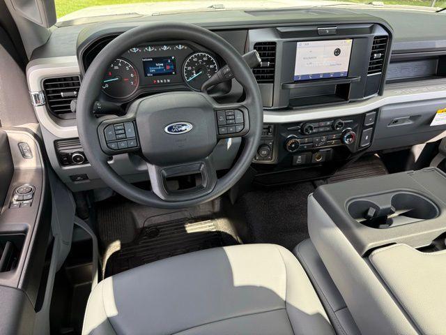 new 2025 Ford F-350 car, priced at $51,140
