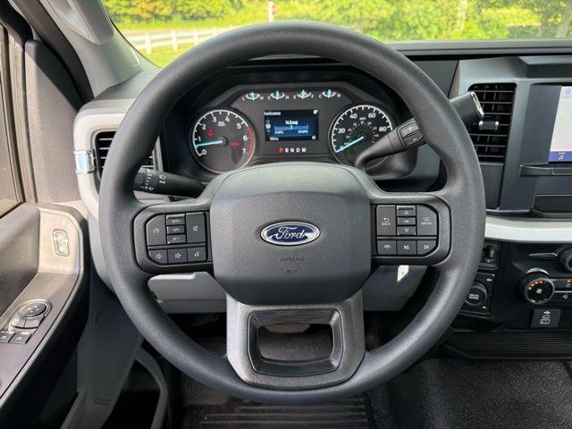 new 2025 Ford F-350 car, priced at $51,140