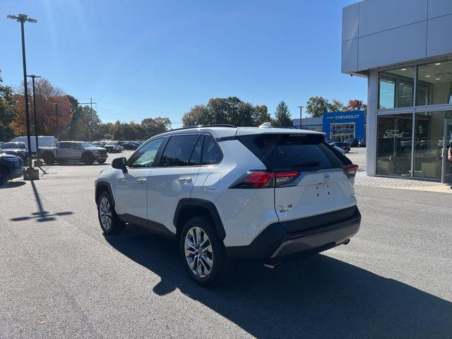 used 2019 Toyota RAV4 car, priced at $28,302