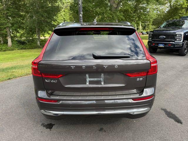 used 2022 Volvo XC60 car, priced at $37,999