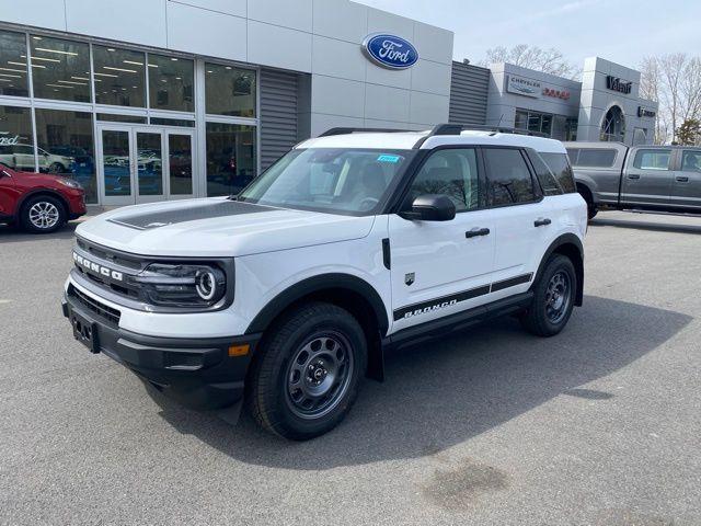 new 2024 Ford Bronco Sport car, priced at $31,945