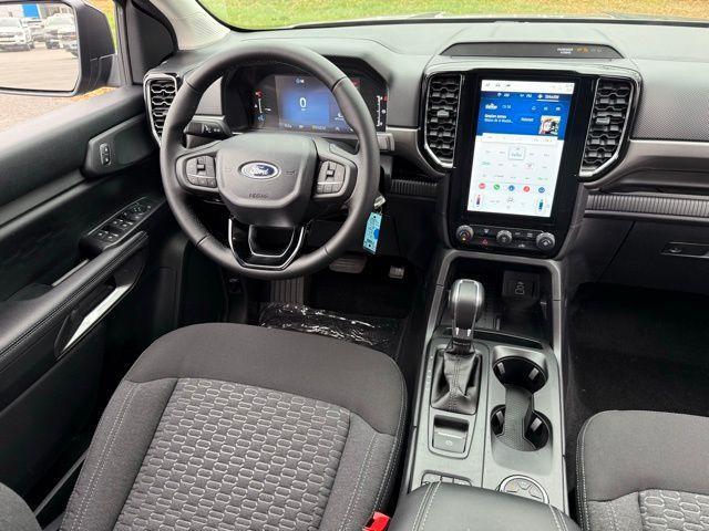 new 2025 Ford Ranger car, priced at $39,072