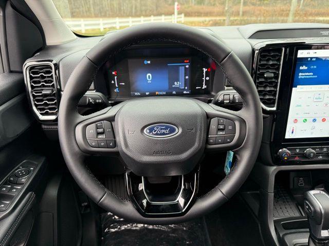 new 2025 Ford Ranger car, priced at $39,072