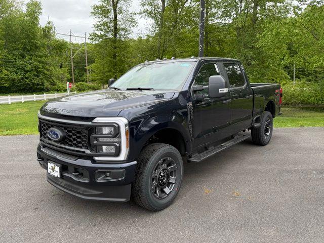 new 2025 Ford F-350 car, priced at $64,195