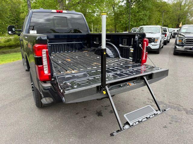 new 2025 Ford F-350 car, priced at $64,195