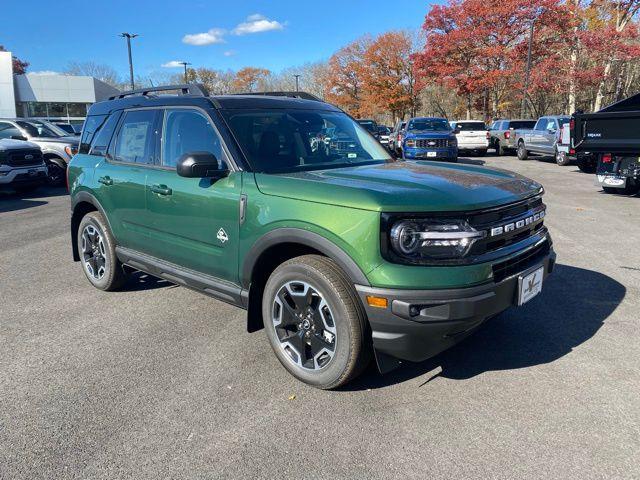 new 2024 Ford Bronco Sport car, priced at $37,610