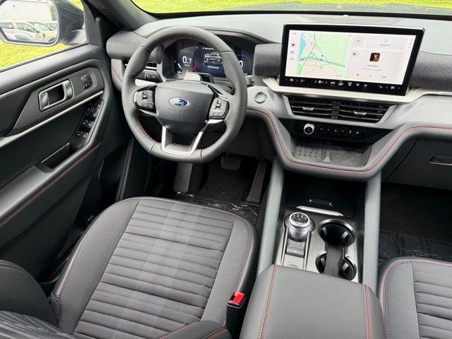 new 2025 Ford Explorer car, priced at $51,595