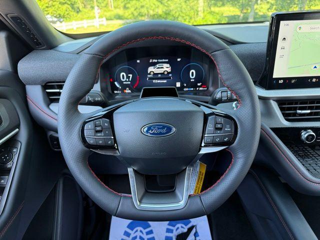 new 2025 Ford Explorer car, priced at $51,735