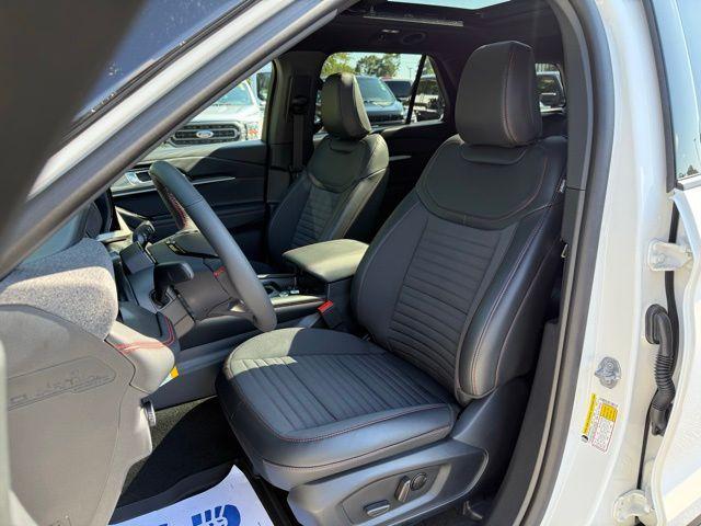 new 2025 Ford Explorer car, priced at $51,735