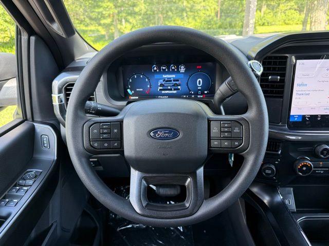 new 2025 Ford F-150 car, priced at $51,960