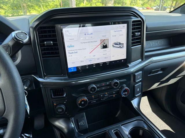 new 2025 Ford F-150 car, priced at $51,960