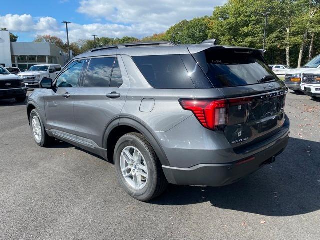 new 2025 Ford Explorer car