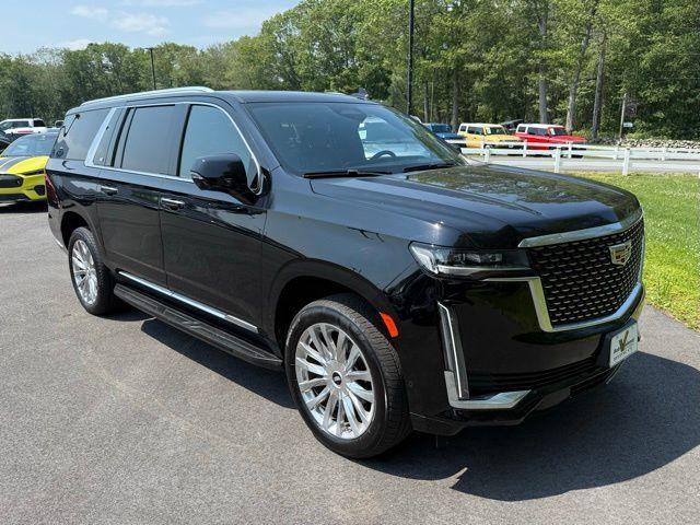 used 2022 Cadillac Escalade ESV car, priced at $56,844