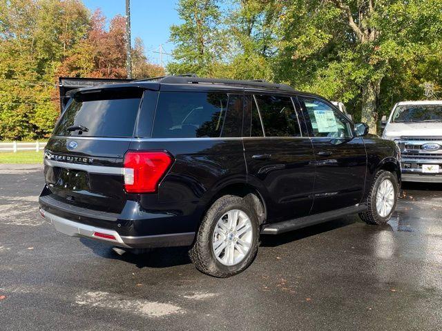 new 2024 Ford Expedition car, priced at $65,270