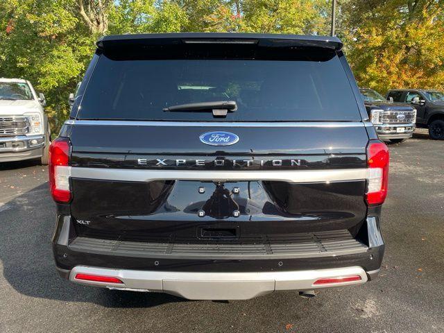 new 2024 Ford Expedition car, priced at $65,270