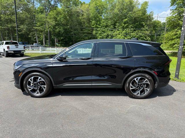used 2024 Lincoln Nautilus car, priced at $48,395