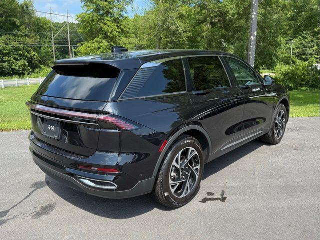 used 2024 Lincoln Nautilus car, priced at $48,395