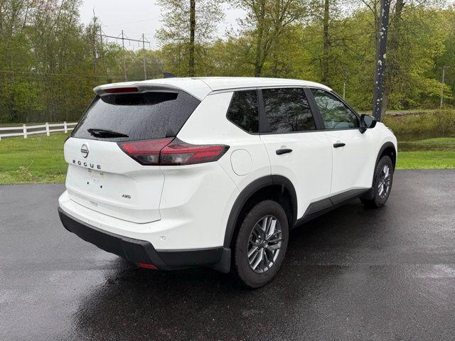 used 2024 Nissan Rogue car, priced at $25,995