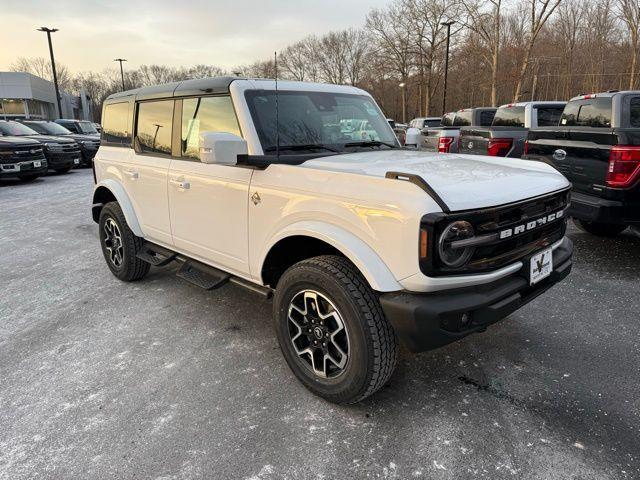 new 2024 Ford Bronco car, priced at $54,496