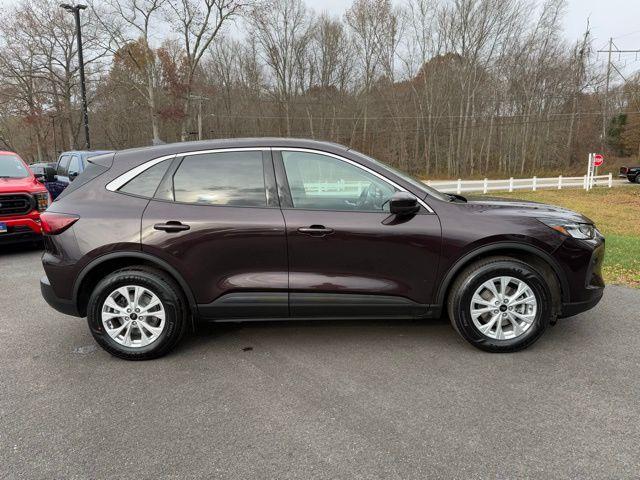 used 2023 Ford Escape car, priced at $25,499