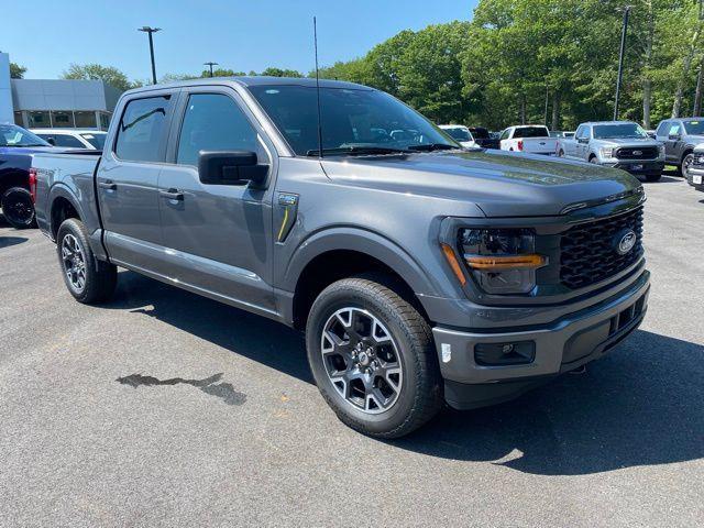 new 2024 Ford F-150 car, priced at $50,460