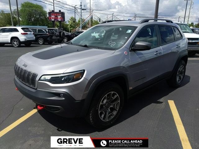 used 2020 Jeep Cherokee car, priced at $27,124