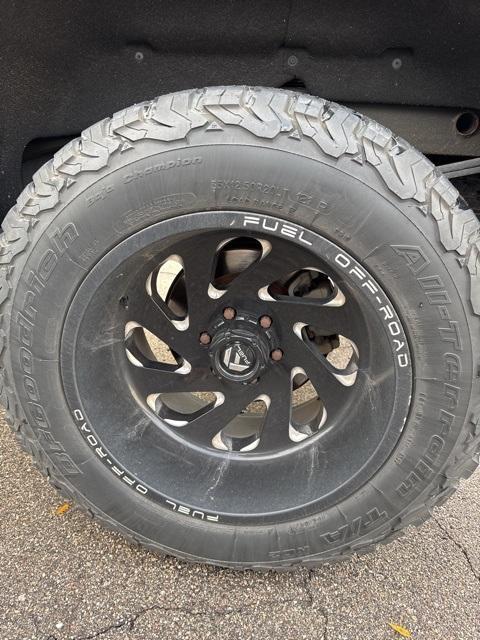 used 2021 Chevrolet Silverado 1500 car, priced at $30,995