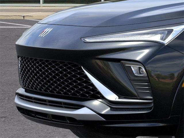 new 2025 Buick Envista car, priced at $27,021