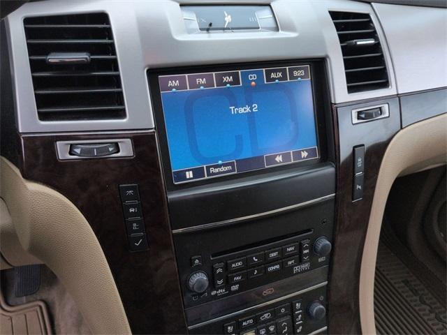 used 2014 Cadillac Escalade ESV car, priced at $14,495