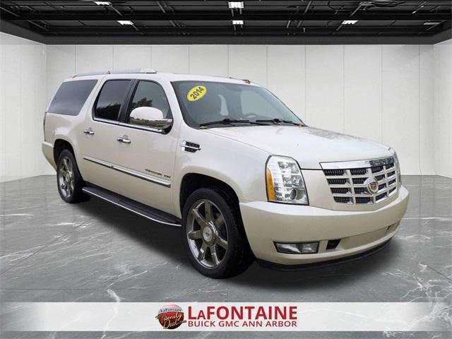 used 2014 Cadillac Escalade ESV car, priced at $14,495