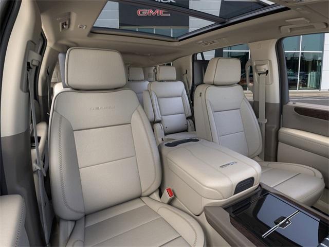 new 2025 GMC Yukon car, priced at $87,901