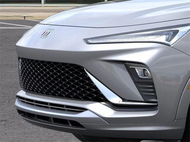new 2025 Buick Envista car, priced at $29,021