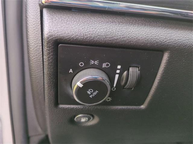 used 2019 Jeep Grand Cherokee car, priced at $17,995