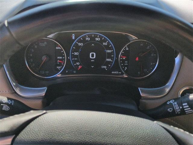 used 2022 Chevrolet Traverse car, priced at $35,895