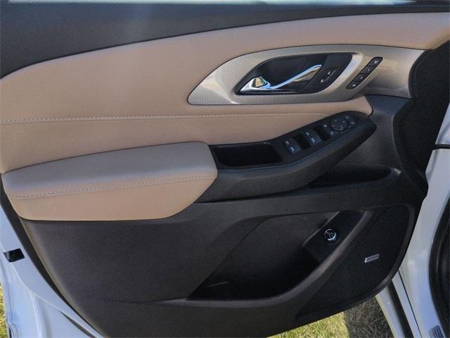 used 2022 Chevrolet Traverse car, priced at $35,895