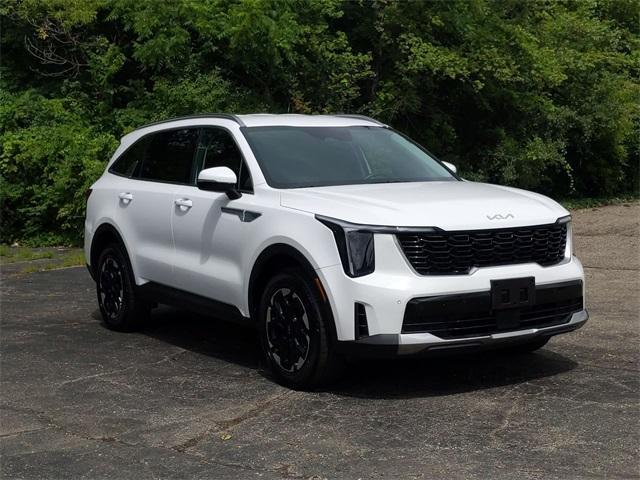 used 2024 Kia Sorento car, priced at $27,995