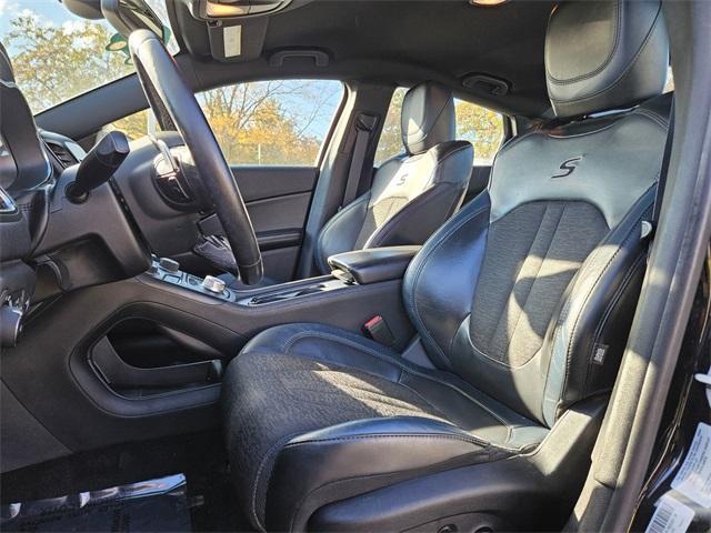 used 2015 Chrysler 200 car, priced at $6,595