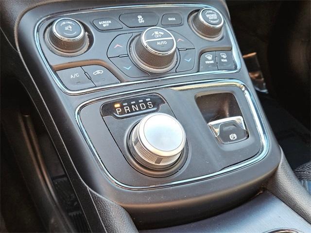 used 2015 Chrysler 200 car, priced at $6,595