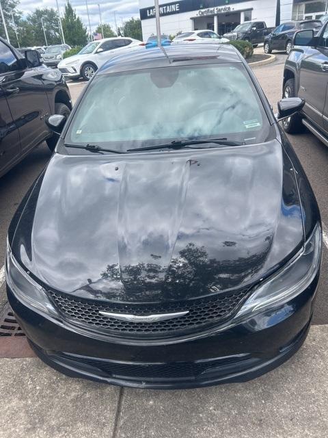 used 2015 Chrysler 200 car, priced at $6,995