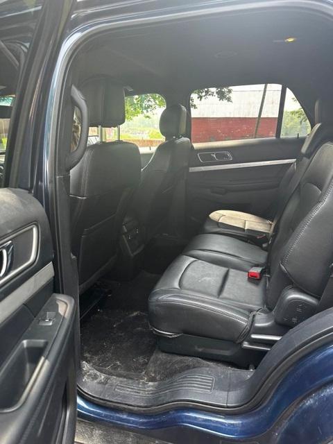 used 2016 Ford Explorer car, priced at $14,000